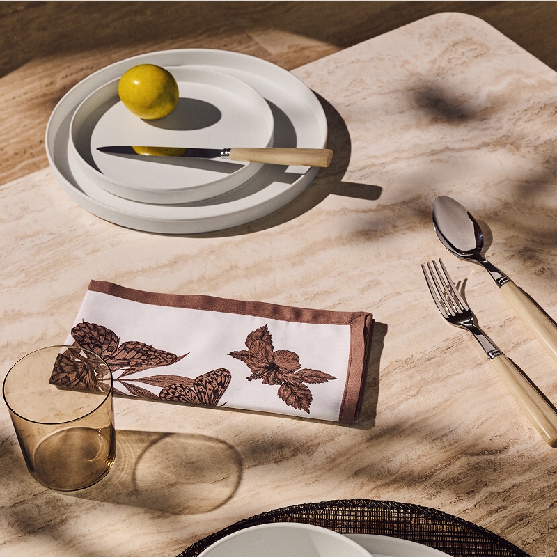 CB2-UAE-ENG-HP-22Sep26-Dinnerware-Block.jpg